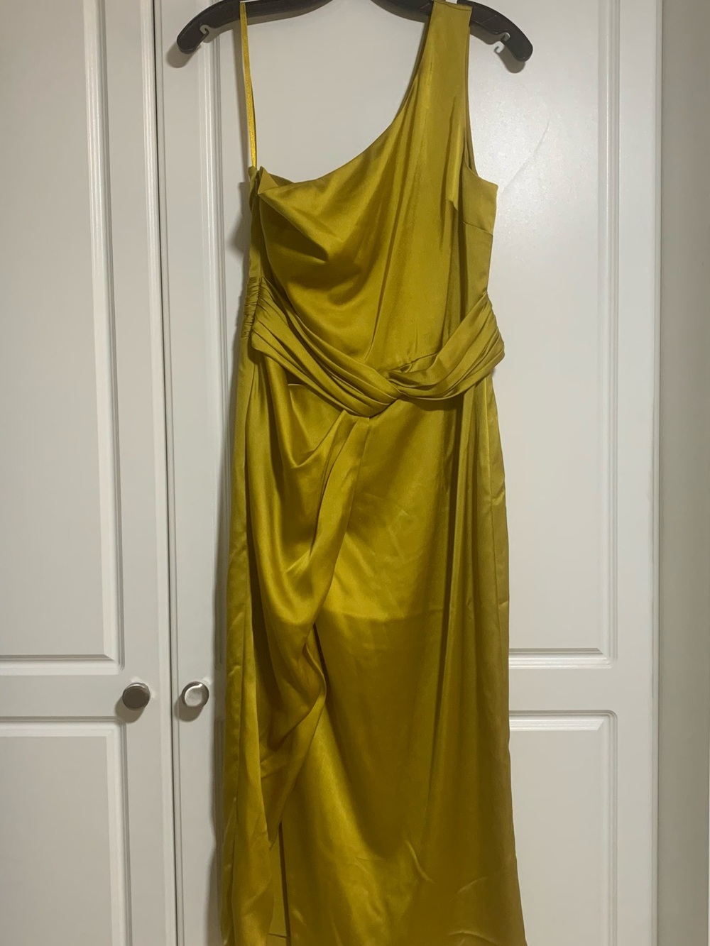 NWT Ted Baker One-Shoulder Satin Dress in Mustard Yellow